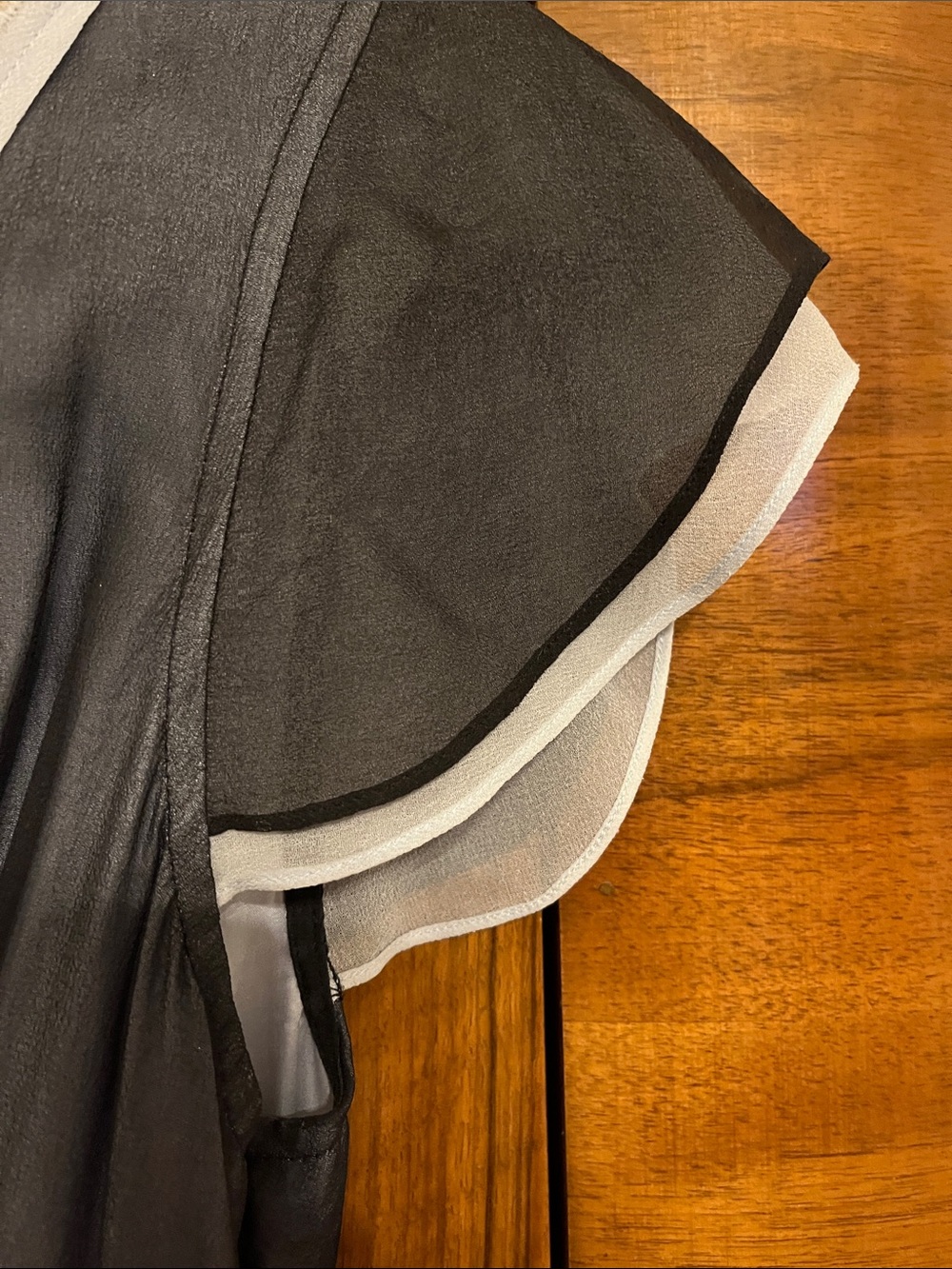 BCBGMaxAzria 100% Silk Black Sheer V-Neck Midi Dress with Blue-Gray Trim Size 6 - Picture 5 of 10